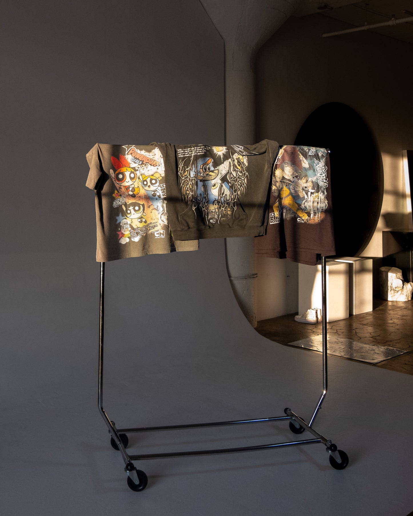 POWER-NOIA 'LIMITED' 240X BOXY OVERSIZED TEE IN FLOWER GRAY