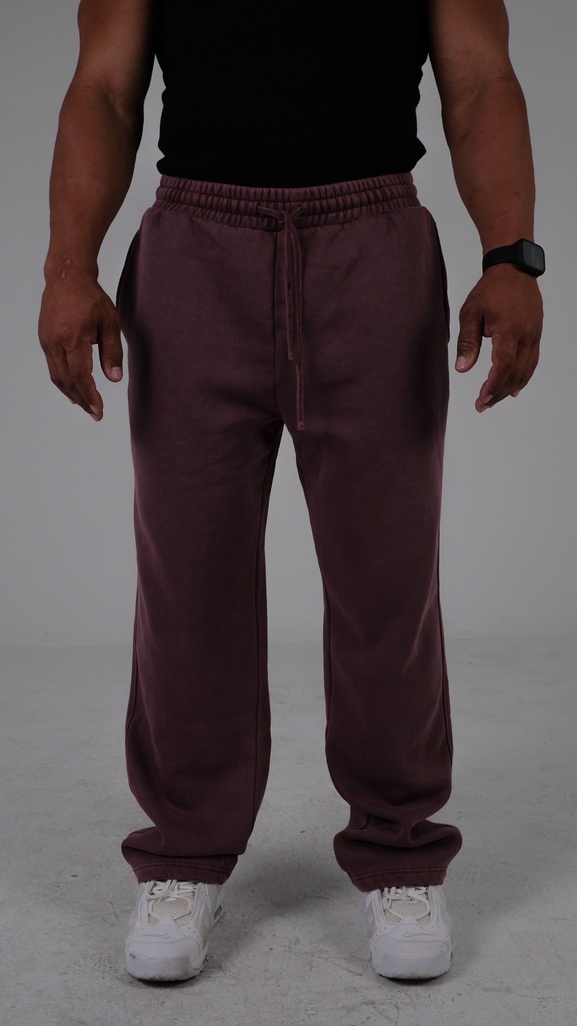 DL: ESSENTIALS 03 FRAYED ENZYME WASHED WIDE LEG SWEATS IN MAROON