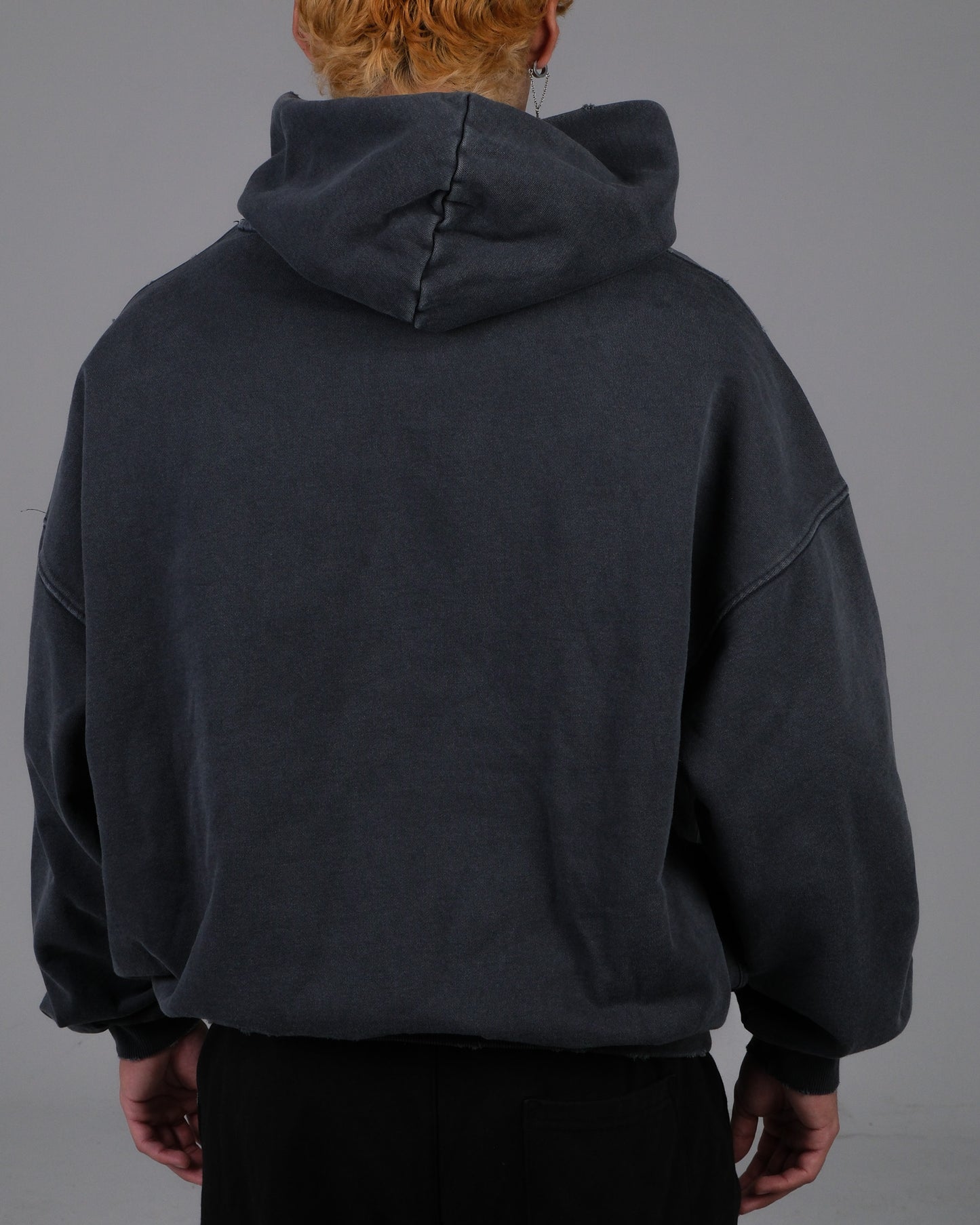 TOMMY OLIVER || BLACK RANGER ULTRA DISTRESSED GRUNGE HOODIE IN SLATE GRAY