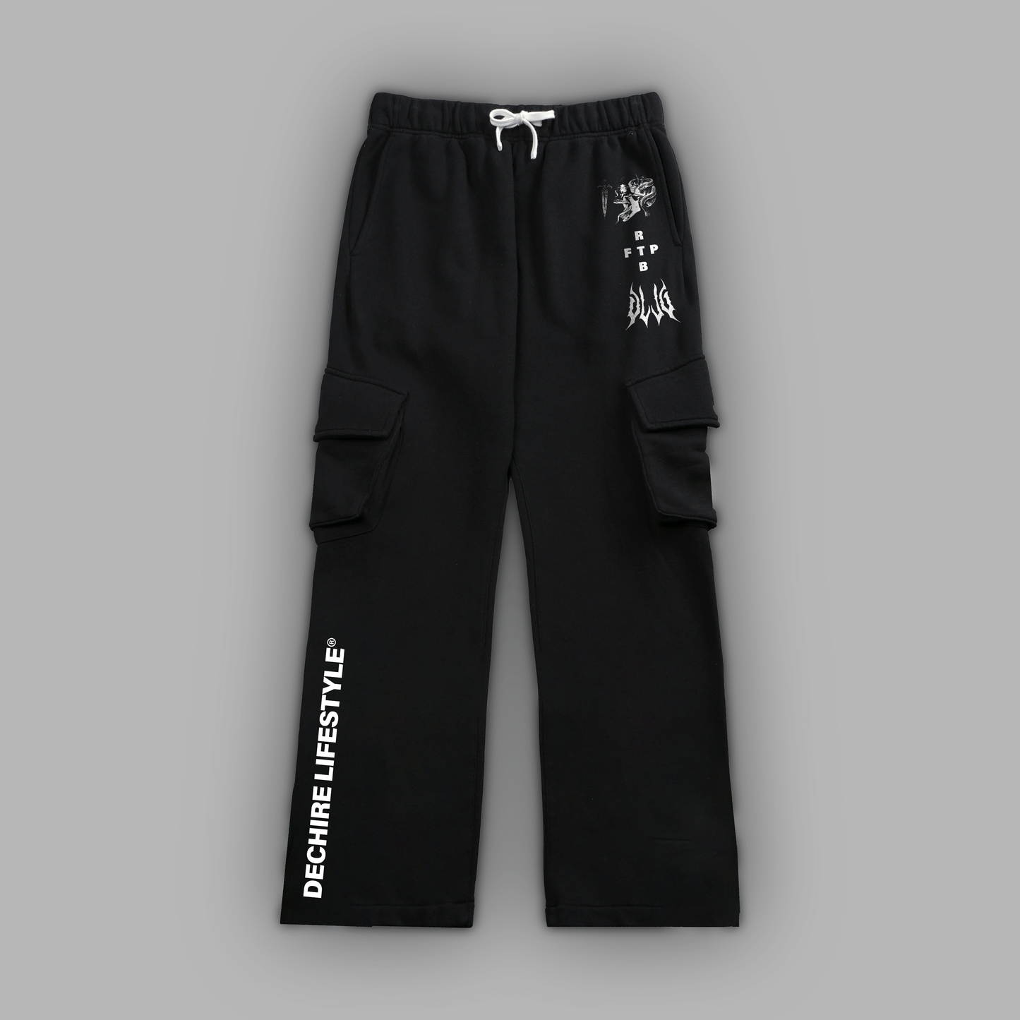THE TRIBE FOREVER CARGO SWEATS IN BLACK