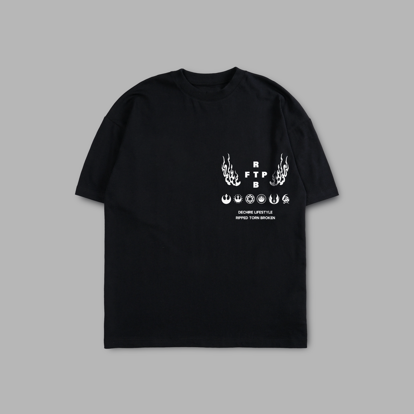 R2 & C-3PO: THROUGH THE AGES 'LIMITED' 8oz OVERSIZED TEE IN BLACK