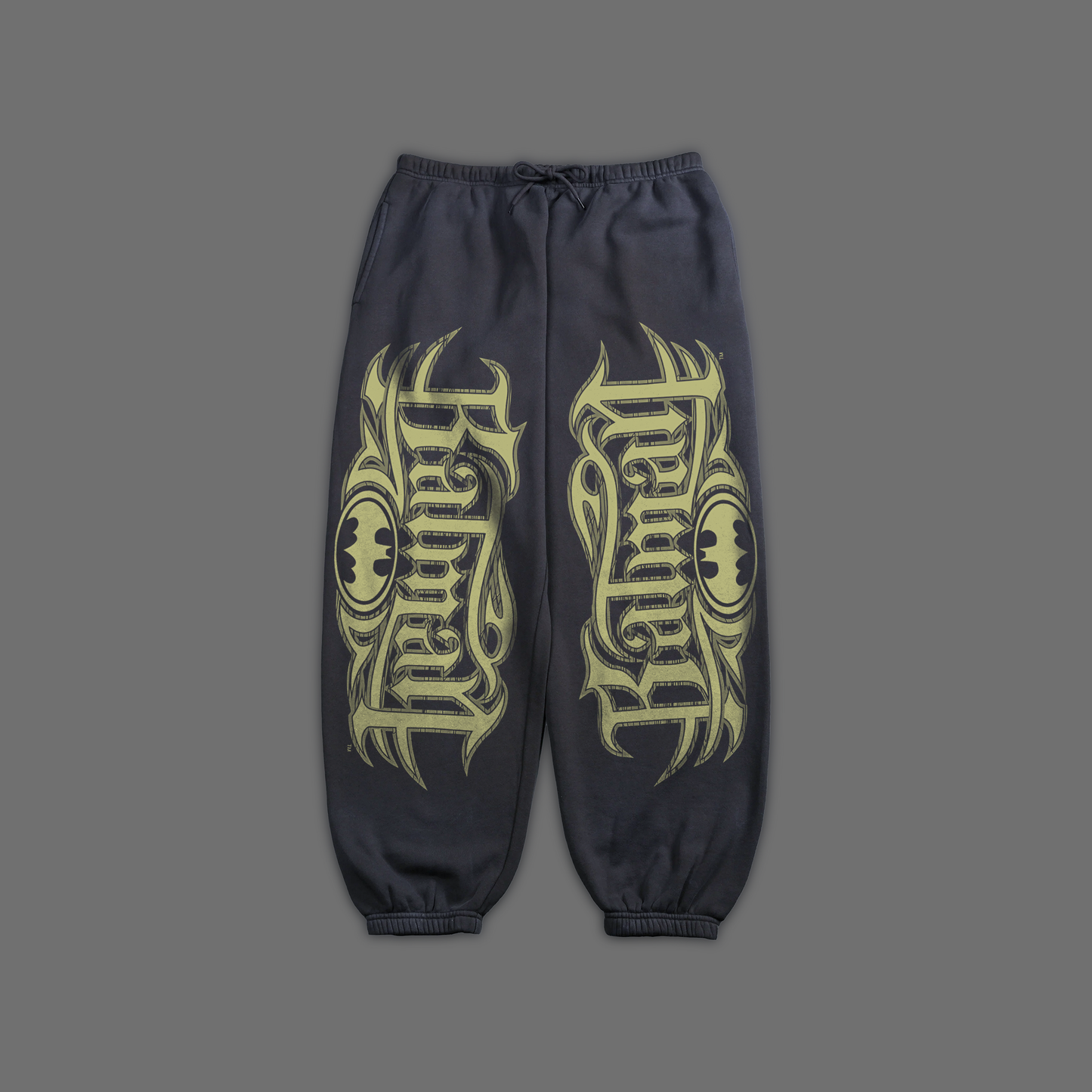 BATMAN CH.2 BAGGY PLUSH SWEATS IN CHARCOAL GRAY