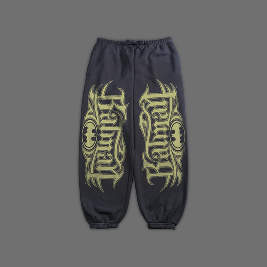 BATMAN CH.2 BAGGY PLUSH SWEATS IN CHARCOAL GRAY