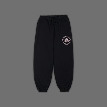 DL:ESSENTIALS 04 BAGGY PLUSH SWEATS IN BLACK