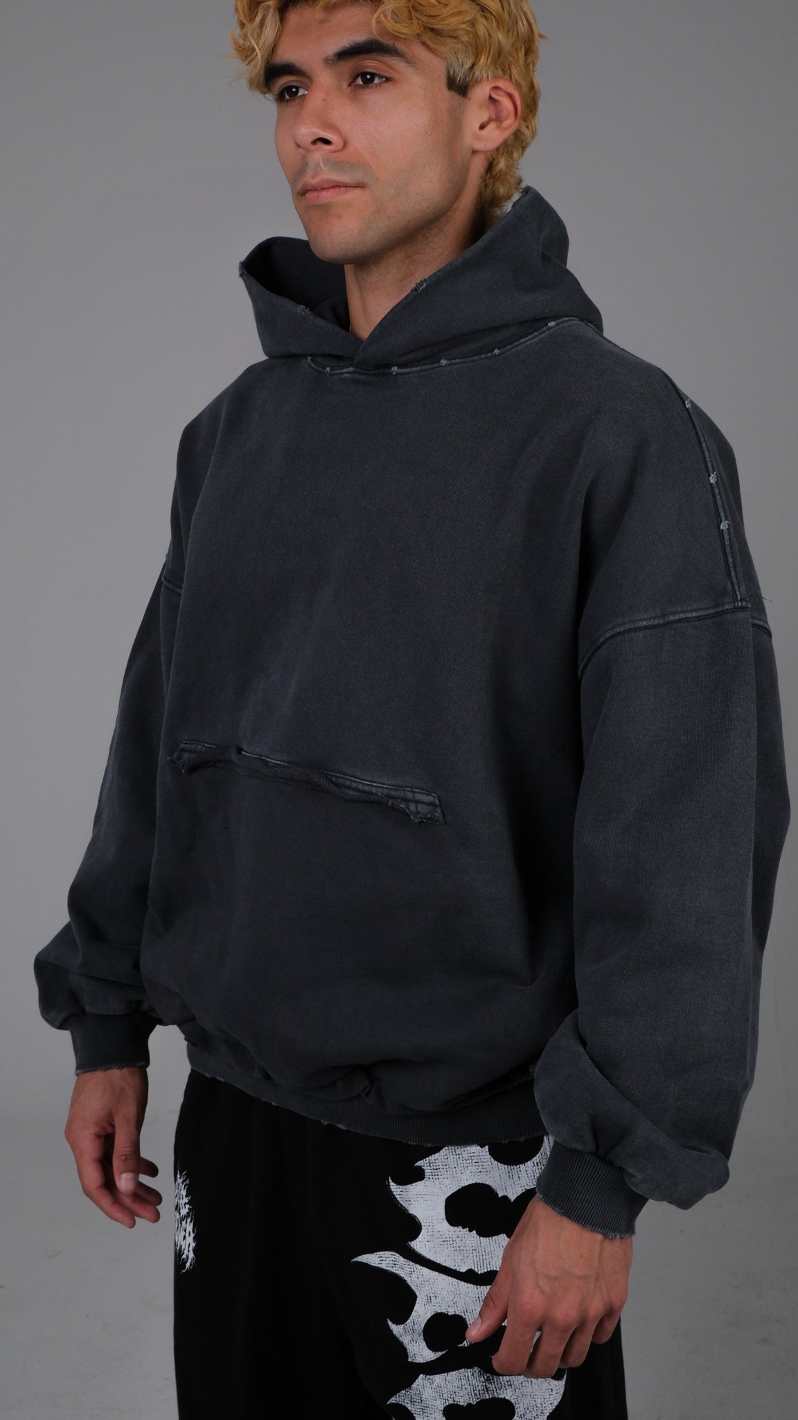 TOMMY OLIVER || BLACK RANGER ULTRA DISTRESSED GRUNGE HOODIE IN SLATE GRAY