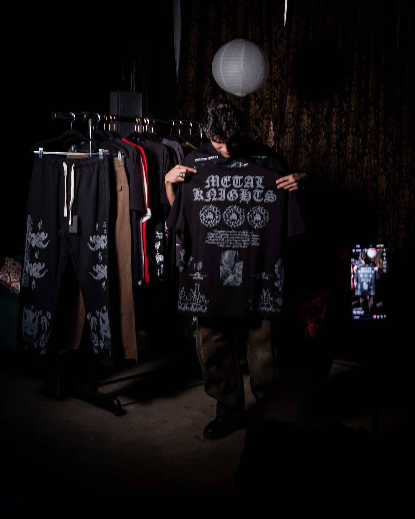 lá mort | METAL KNIGHTS TBWL '1 OF 500' OVERSIZED TEE IN BLACK