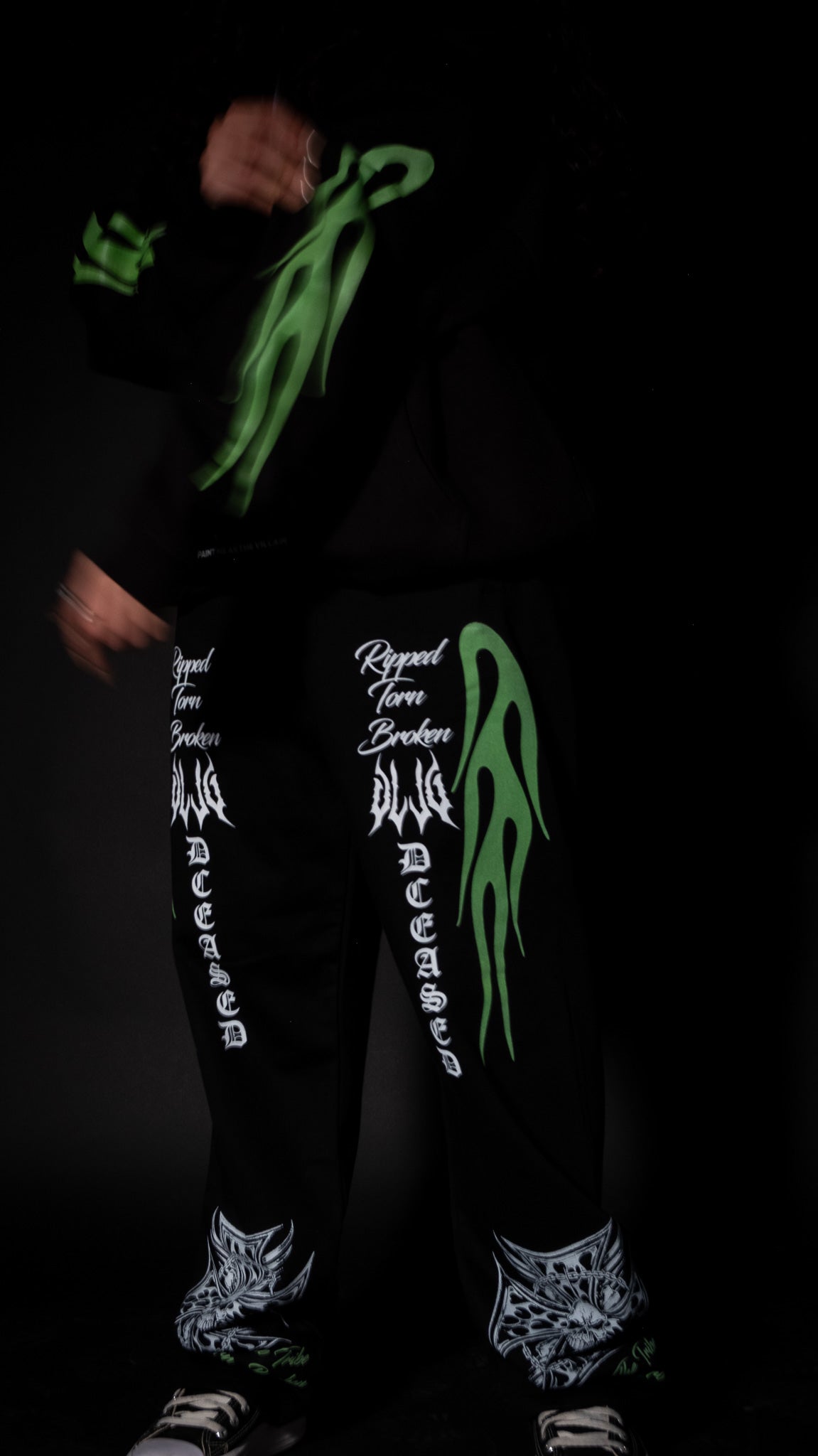 DCEASED 'LIMITED' OVERSIZED HOODIE IN BLACK