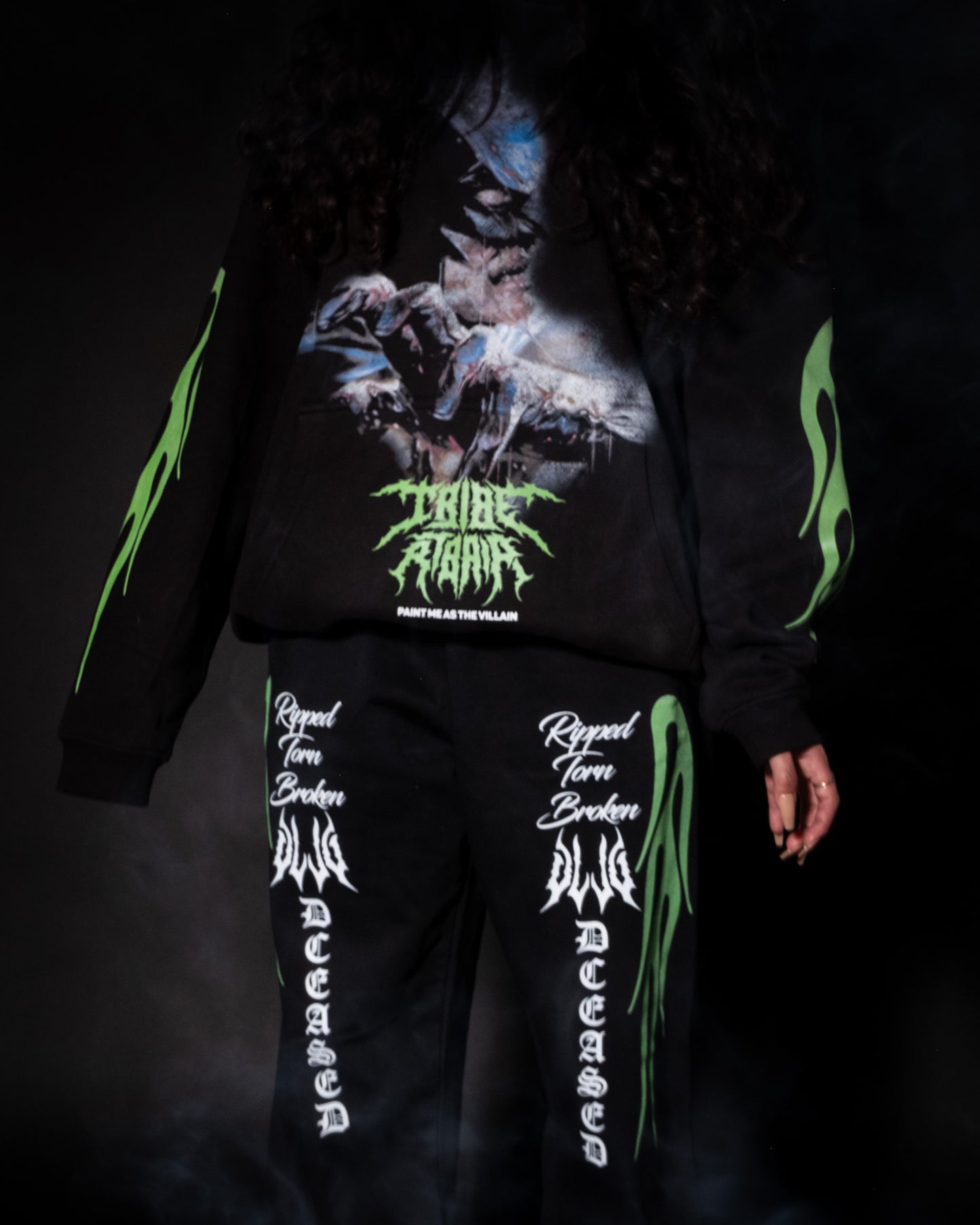 DCEASED 'LIMITED' OVERSIZED HOODIE IN BLACK