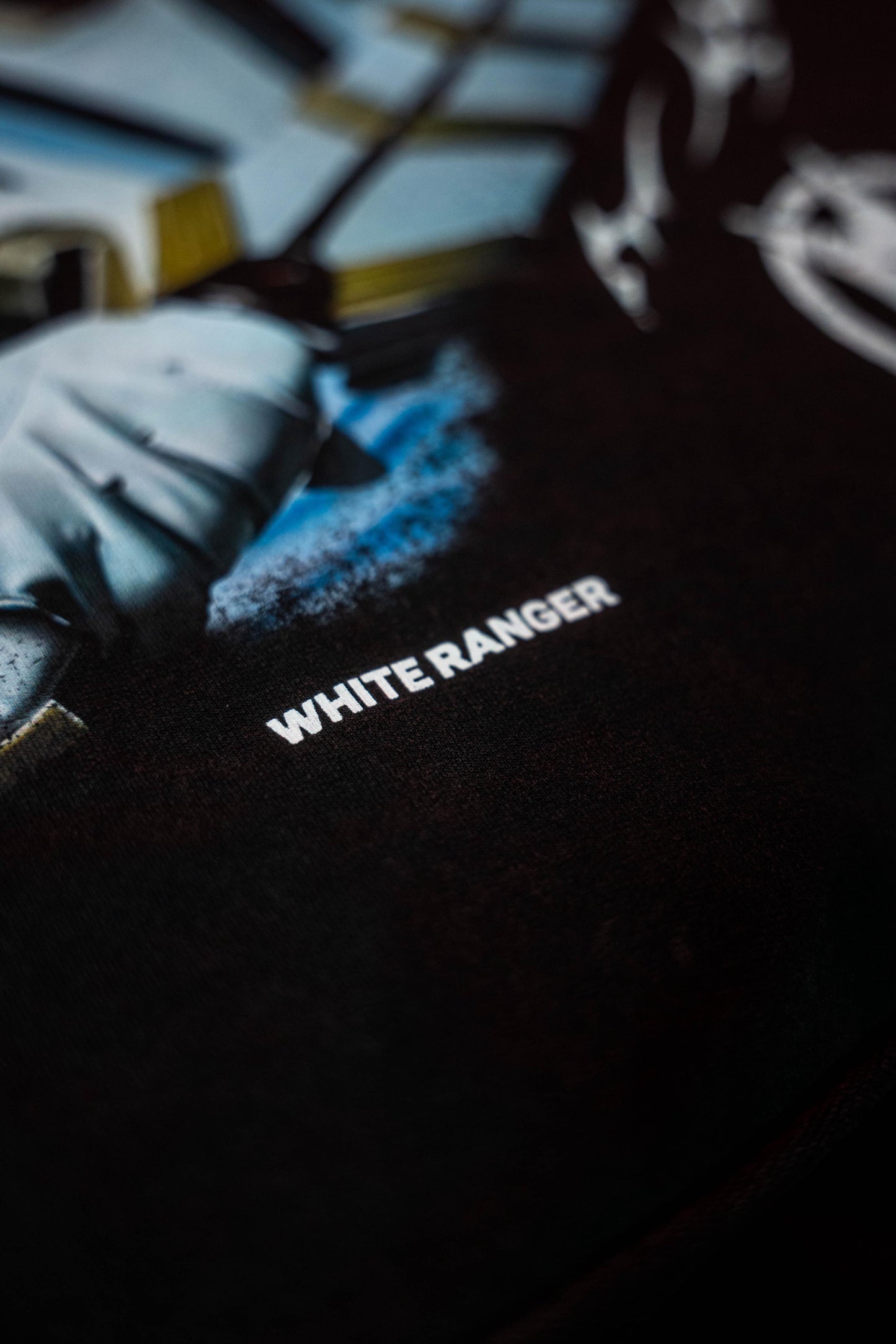 DINO THUNDER II WHITE RANGER 'LIMITED' OVERSIZED TEE IN BLACK