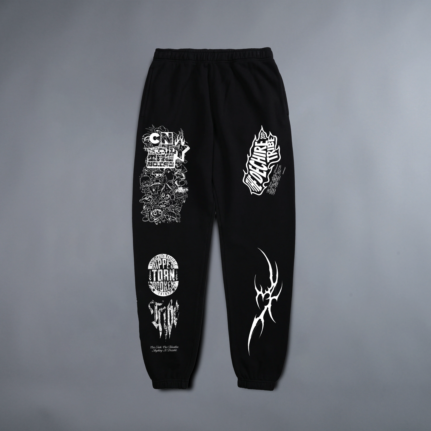 SAT. MORNING IN 00s' BAGGY LOUNGE SWEATS IN BLACK