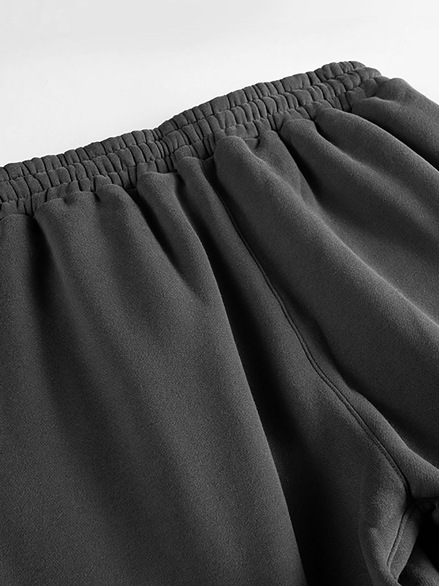 INVINCIBLE 'LIMITED' ULTRA BAGGY SWEATS IN WASHED BLACK