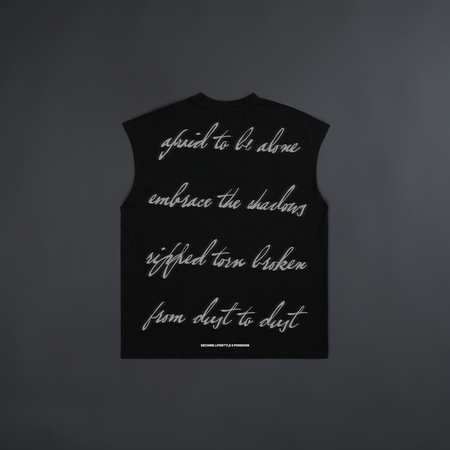 MIMIKYU LONGLINE MUSCLE TEE IN BLACK