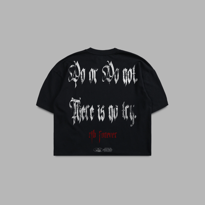 MASTER YODA SS BOXY TEE IN BLACK